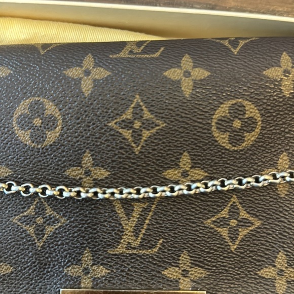 Favorite MM Monogram - Picture 17 of 17